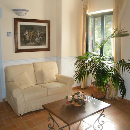 Hotel Villa Delle Meraviglie มาราเตอา ภายนอก รูปภาพ