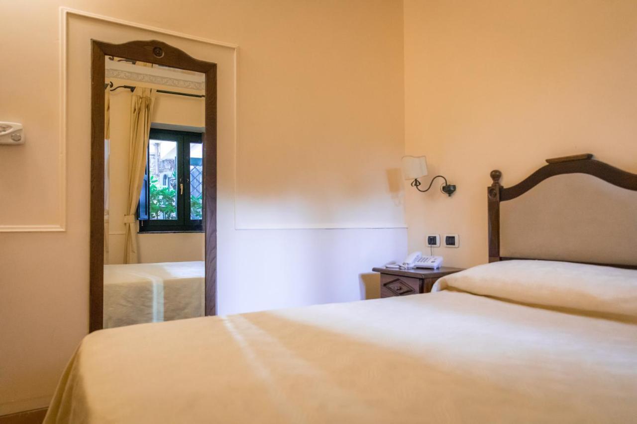 Hotel Villa Delle Meraviglie มาราเตอา ภายนอก รูปภาพ