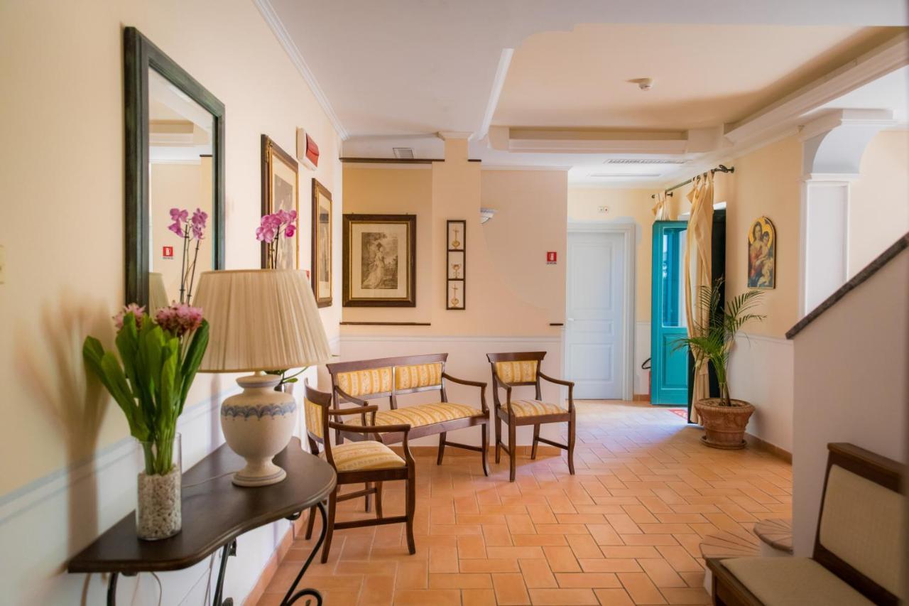 Hotel Villa Delle Meraviglie มาราเตอา ภายนอก รูปภาพ